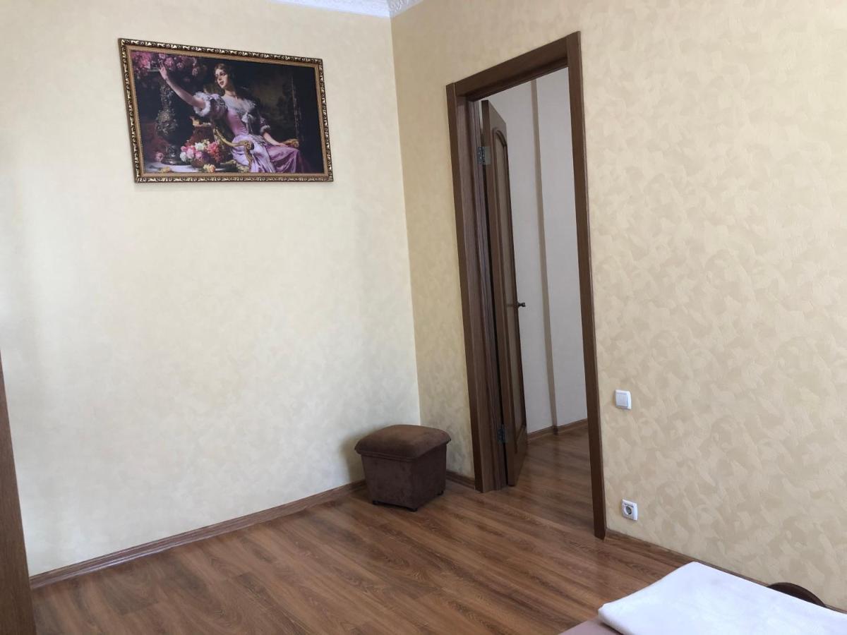 гаряча вода та опалення є без світла Aparts On Savchenko 6b Street * Dnipro